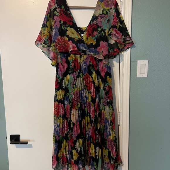ASOS Dresses & Skirts - FLORAL MIDI DRESS